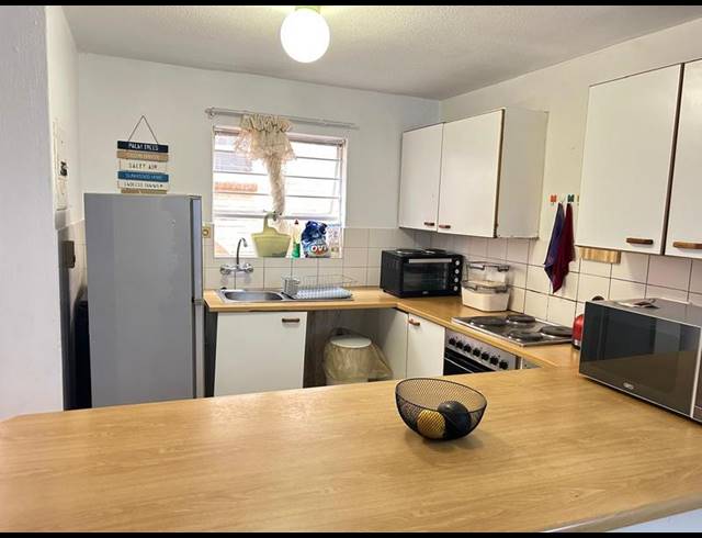 2 BEDROOM APARTMENT FOR SALE IN HIGHLANDS